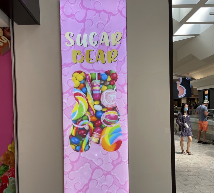 sugar-bear-candy-store-photo
